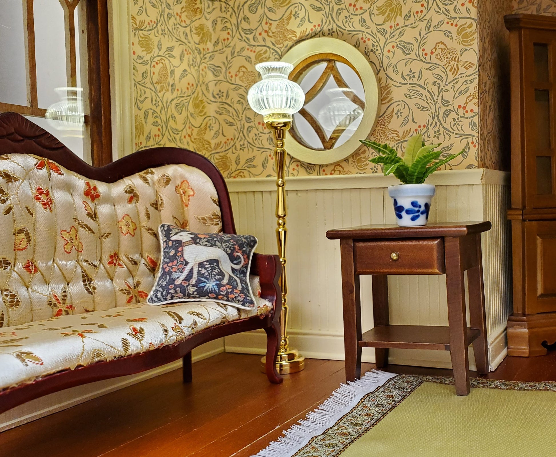 Dollhouse Tall Floor Lamp Battery Light Torchiere 1:12 Scale Miniature