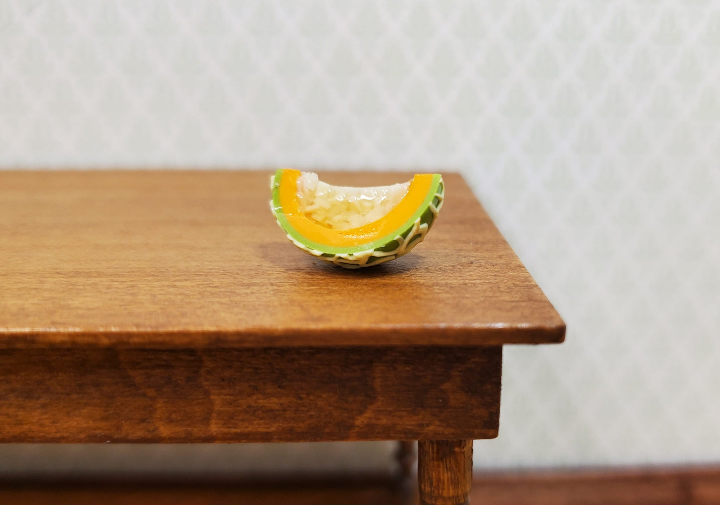 Dollhouse Cantaloupe Quarter 1:12 Scale Miniature Food Fruit