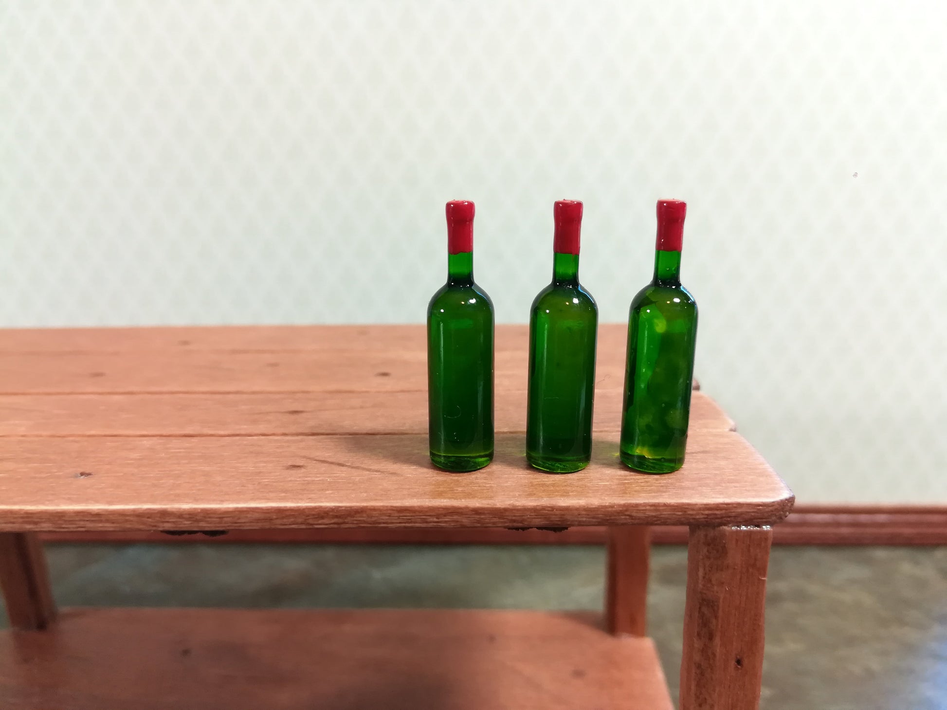 Dollhouse Miniature Wine Bottles x3 Unlabeled Green Wine Bottle Set 1:12 Scale