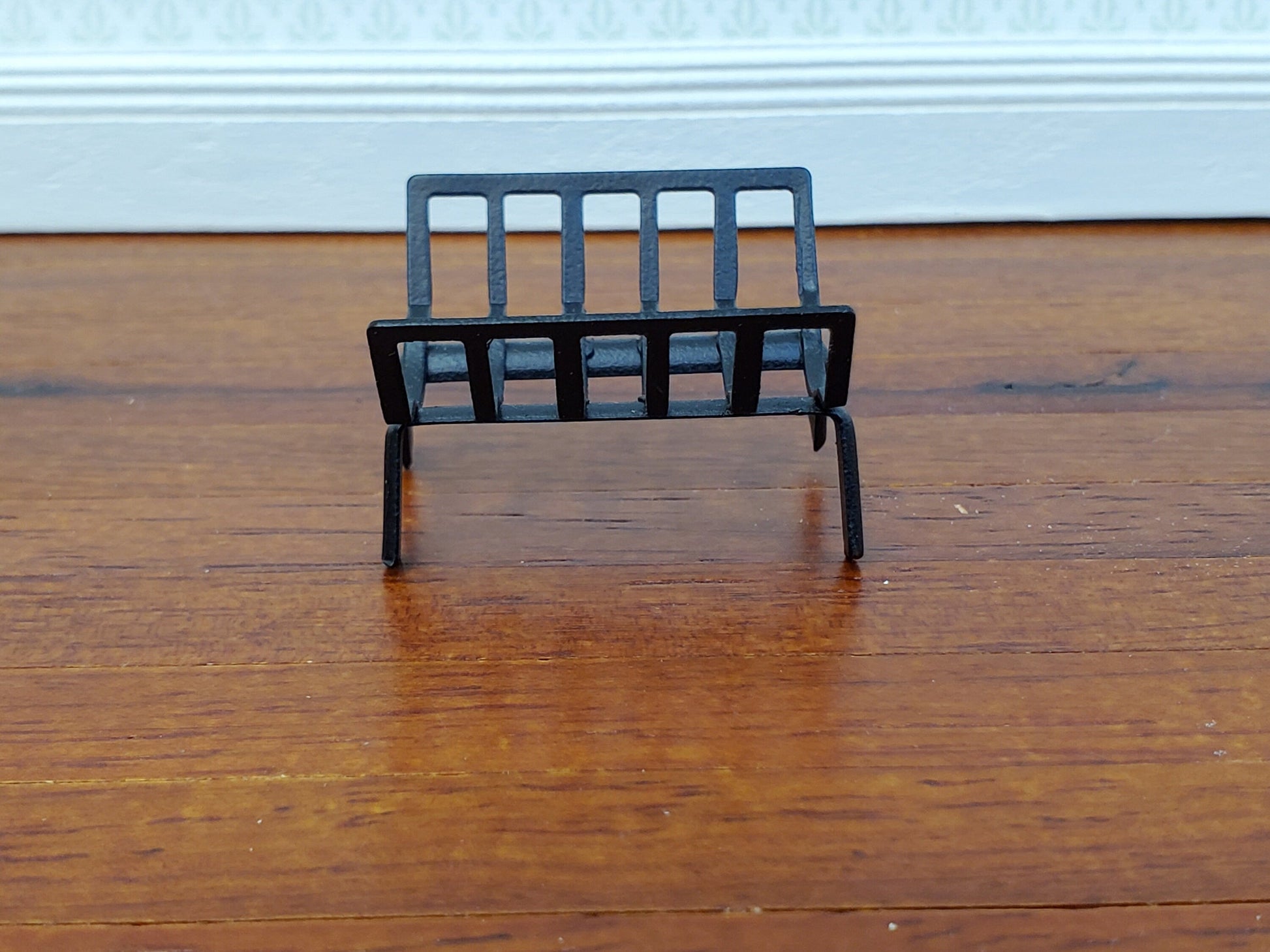 Dollhouse Fireplace Grate Log Rack Black Metal 1:12 Scale Miniature