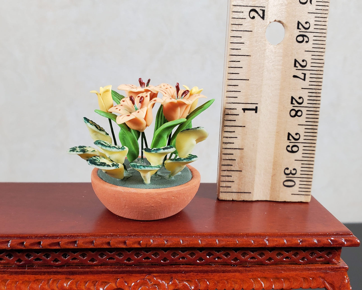 Dollhouse Tiger Lilies and Assorted Plants in a Planter 1:12 Scale Miniature
