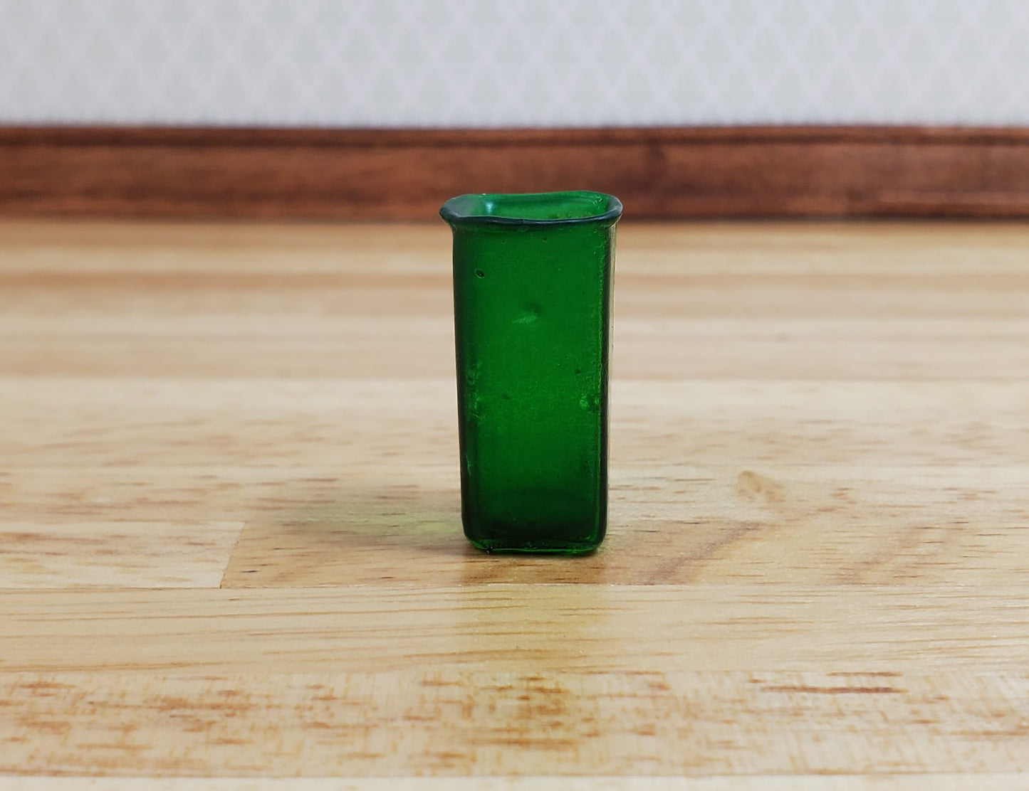 Dollhouse Vase Dark Green Square Real Glass for Flowers 1:12 Scale Miniature