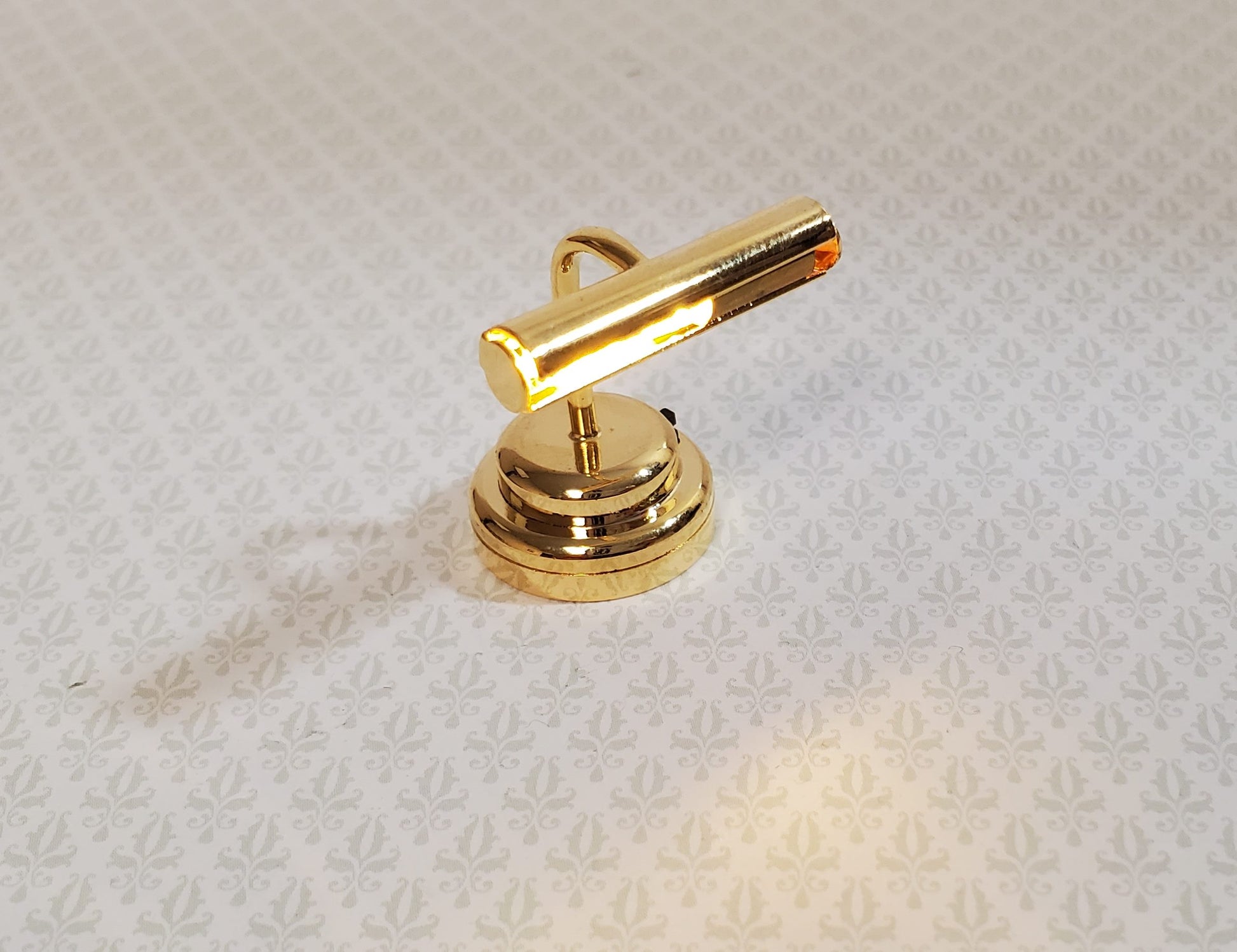 Dollhouse Picture Light or Piano Lamp Battery Operated 1:12 Miniature