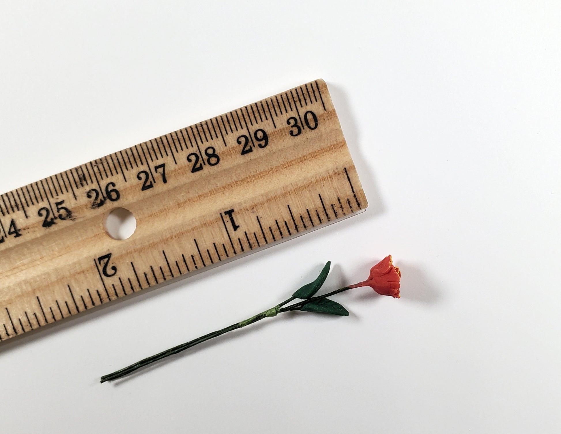 Dollhouse Red & Orange Marigold Single Stem with Foliage 1:12 Scale Miniature