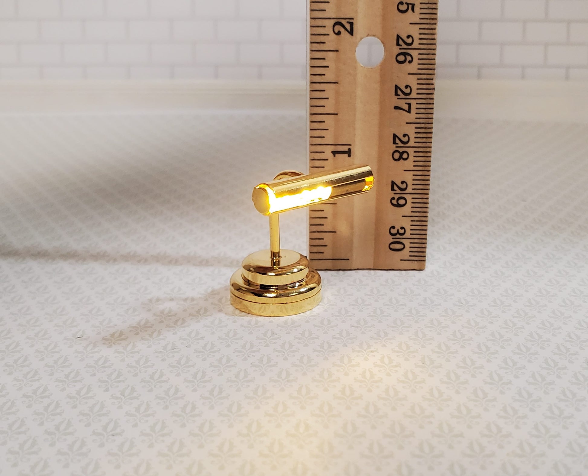 Dollhouse Picture Light or Piano Lamp Battery Operated 1:12 Miniature