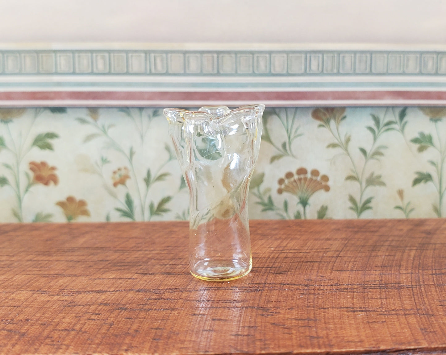 Dollhouse Glass Ruffled Vase Clear 1:12 Scale Miniature Decoration