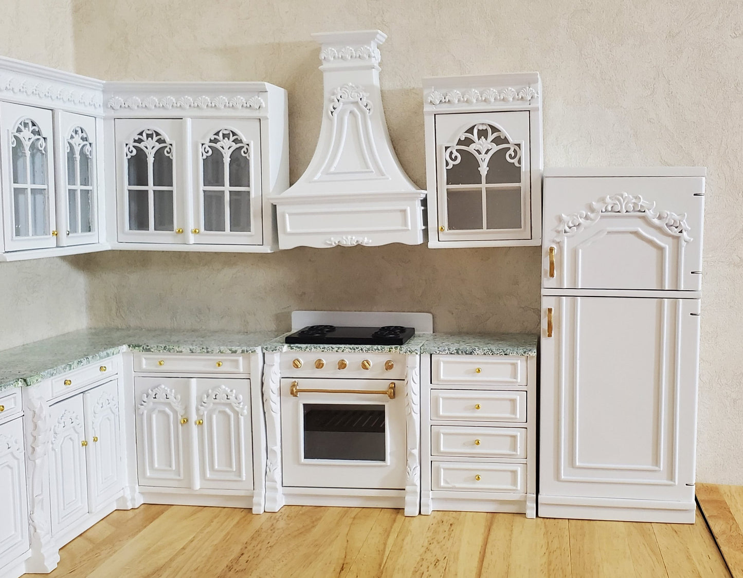 JBM Dollhouse Deluxe Kitchen Set 12 Pcs Stove Sink Cupboards Fridge White 1:12