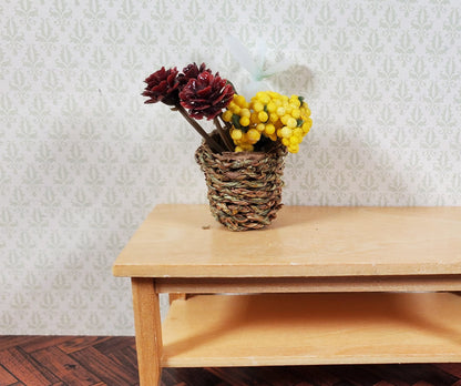 Dollhouse Small Round Natural Fiber Basket 1:12 Scale Miniature