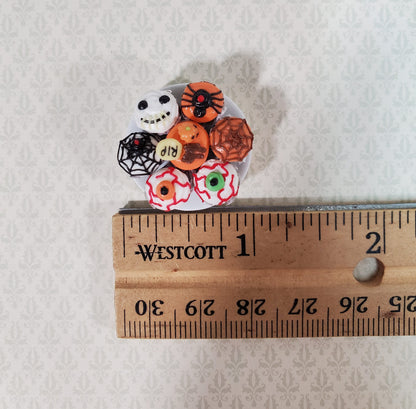 Dollhouse Cupcakes Halloween Theme on Ceramic Plate 1:12 Scale Miniature Food