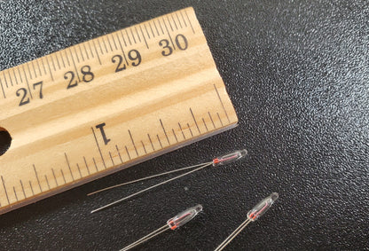 Dollhouse Bi-Pin Micro Flame Candle Bulbs 4 piece 1:12 Scale 12 Volt Replacement