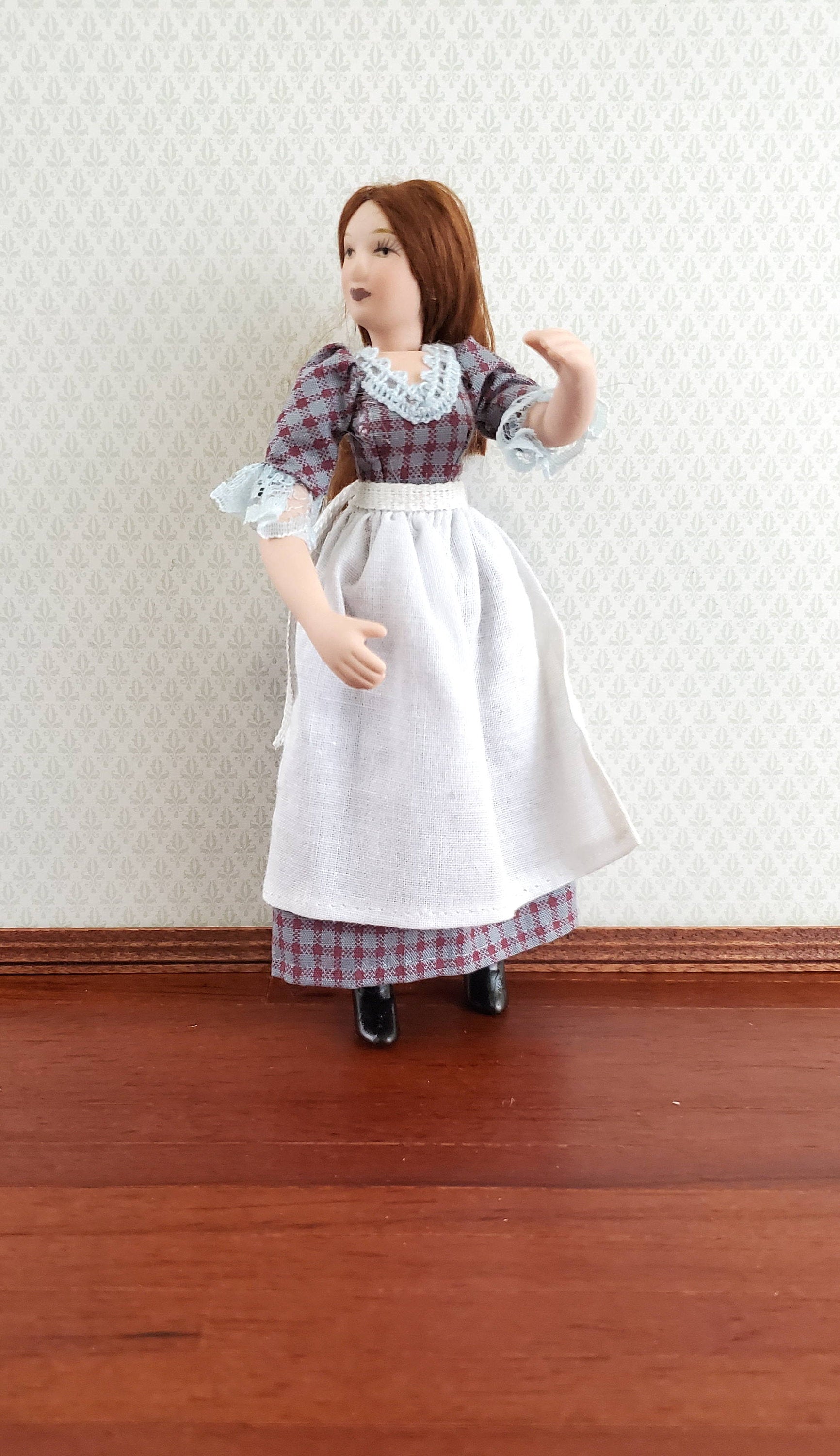Dollhouse Maid Housekeeper Peasant Doll with Apron Porcelain Poseable 1:12 Scale
