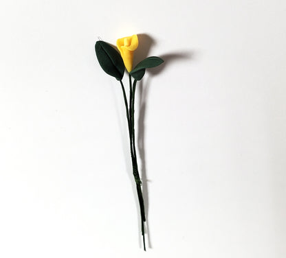 Dollhouse Yellow Calla Lily Single Stem with Foliage 1:12 Scale Miniature