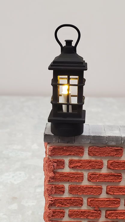 Dollhouse Black Lantern Lamp Wand Light Battery 1:12 Scale Metal Miniature