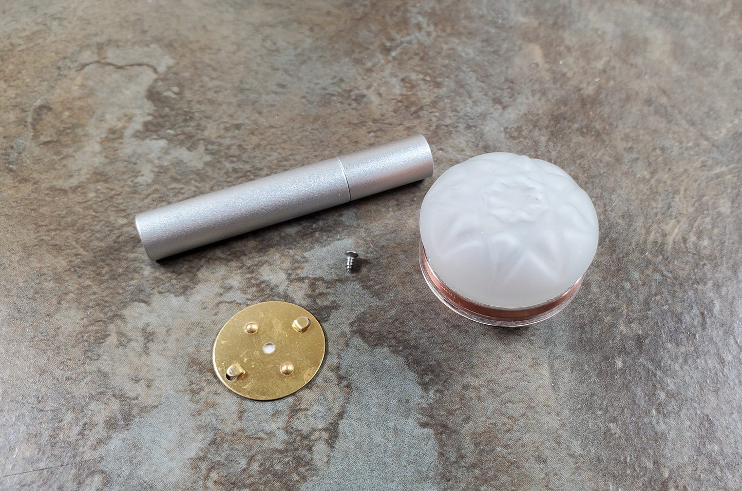 Dollhouse Frosted Ceiling Light Round Copper Wand Battery 1:12 Scale Miniature