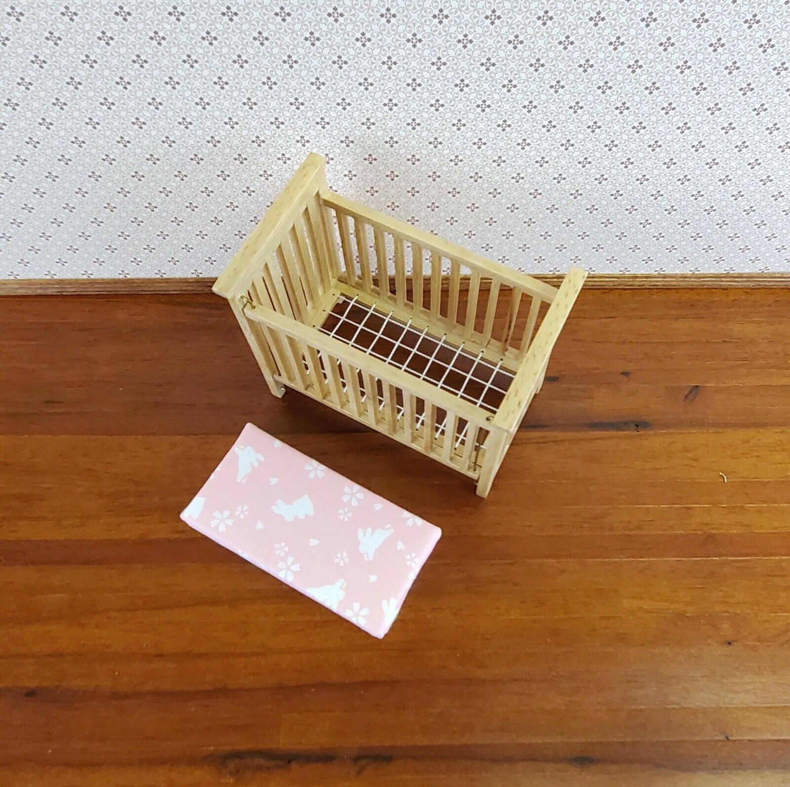 Dollhouse Miniature Crib Wood Light Oak Drop Side 1:12 Scale Nursery Furniture
