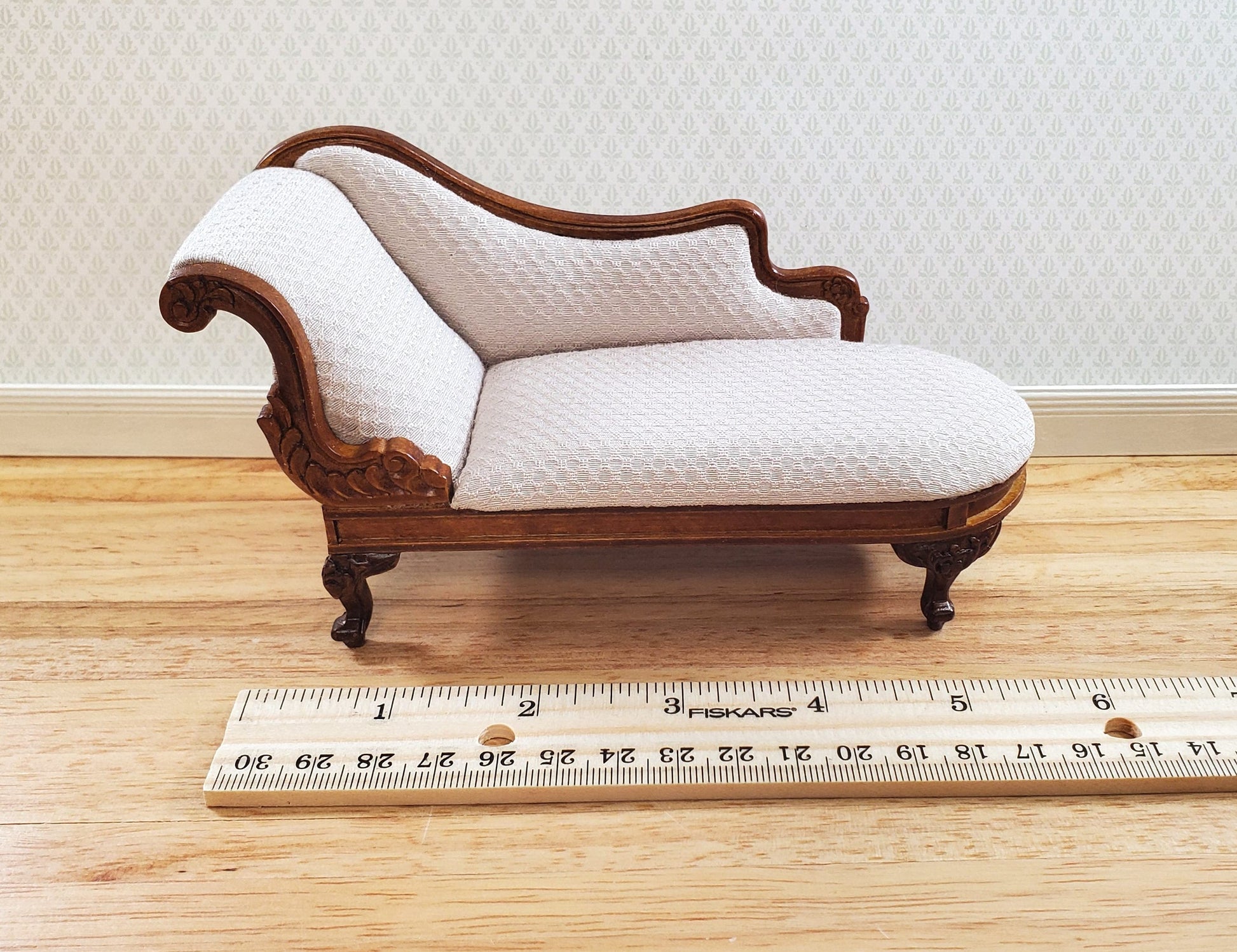 JBM Dollhouse Chase Lounge Sofa French Victorian1:12 Miniature Furniture Couch