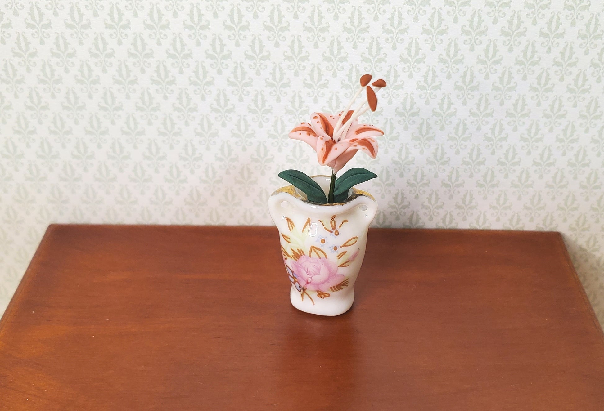 Dollhouse Pink & Red Tiger Lily Single Stem with Foliage 1:12 Scale Miniature