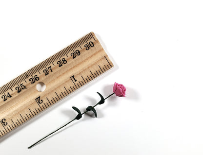 Dollhouse Pink Carnation Single Stem with Foliage 1:12 Scale Miniature