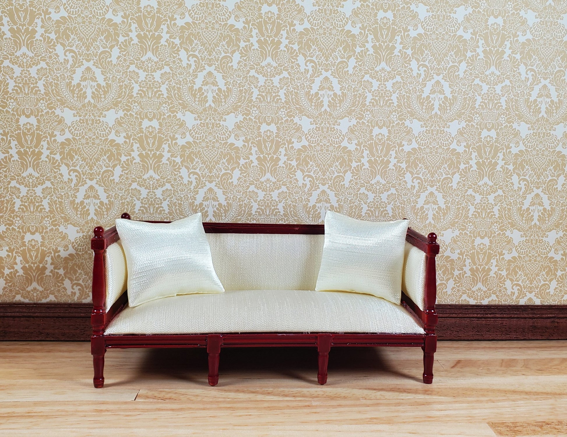 Dollhouse Wallpaper Warwickshire Damask Gold Bradbury & Bradbury 1:12 Scale