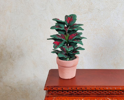 Dollhouse Large Tropical Houseplant Dark Green with Red Leaves 1:12 Scale