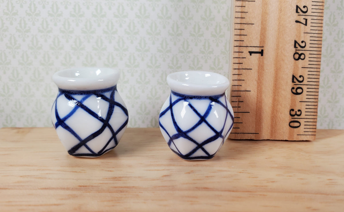 Dollhouse Ceramic Planter Blue & White Set of 2 Cross Hatch 1:12 Scale Miniature