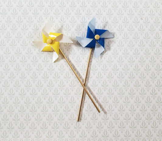 Dollhouse Toy Pinwheels Set of 2 Garden Windmills 1:12 Scale Miniatures
