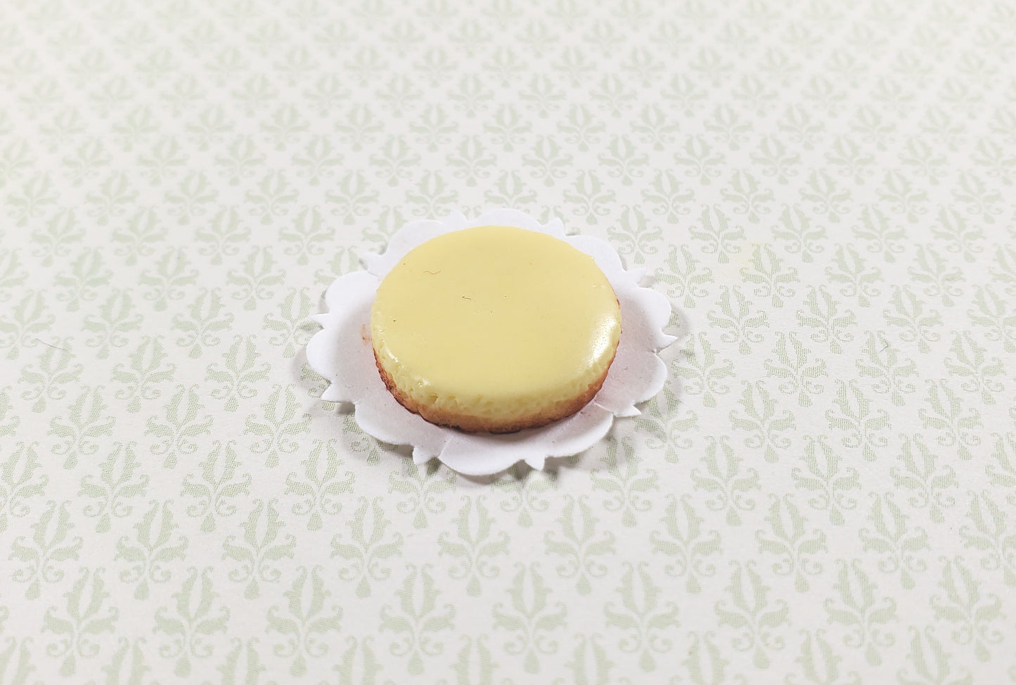 Dollhouse New York Style Cheesecake 1:12 Scale Miniature Food Dessert Bakery