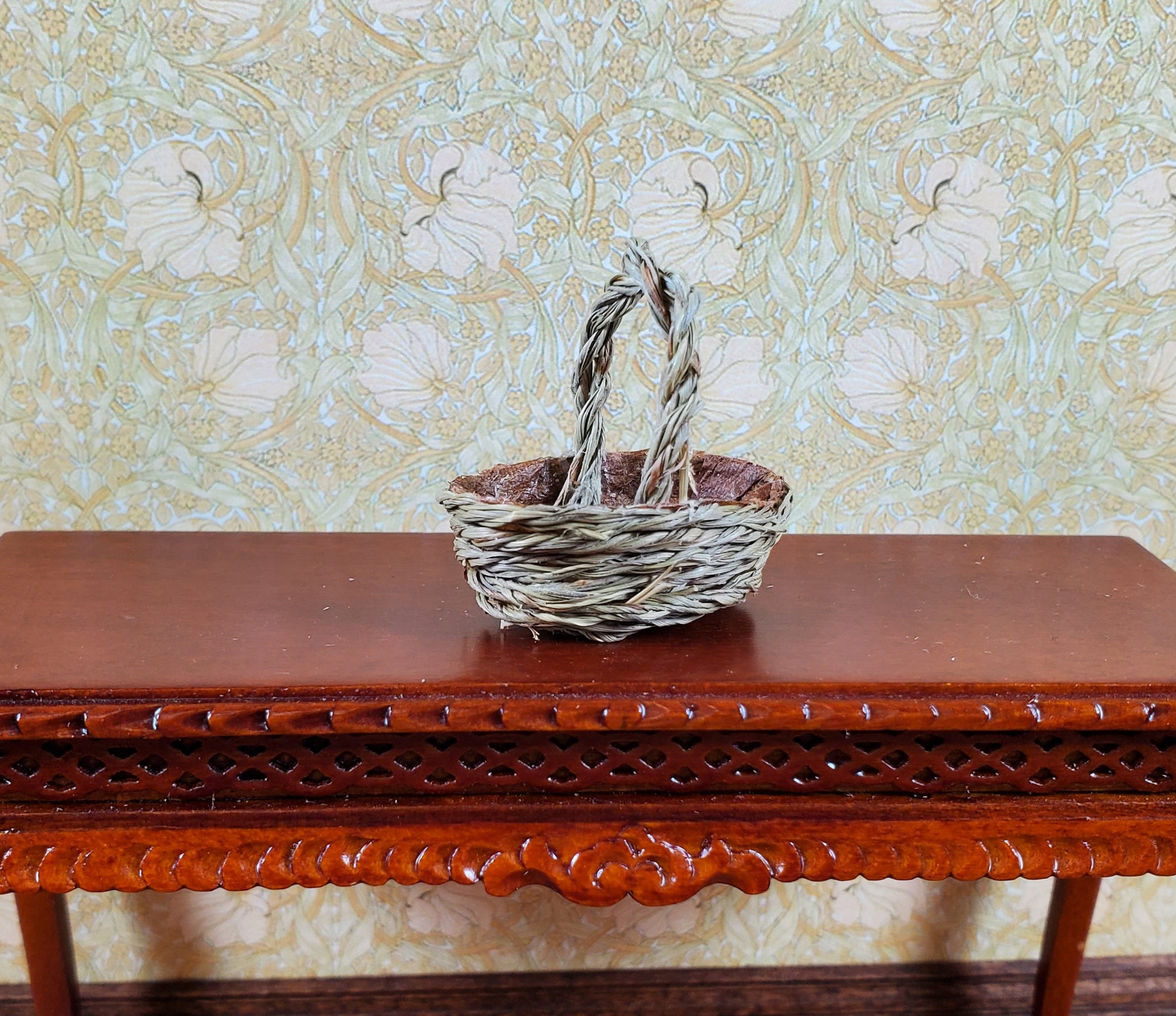 Dollhouse Dark Colored Oval Woven Basket with Handle 1:12 Scale Miniature