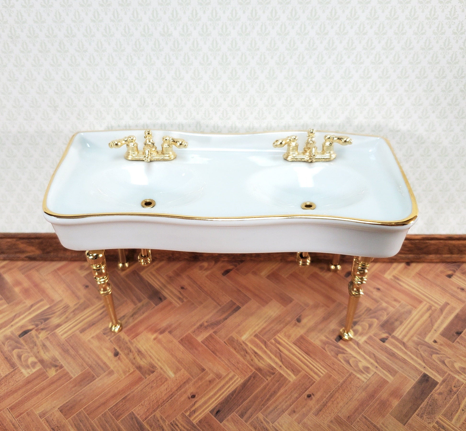 Reutter Porcelain Dollhouse Double Sink White Gold Bathroom 1:12 Scale Miniature