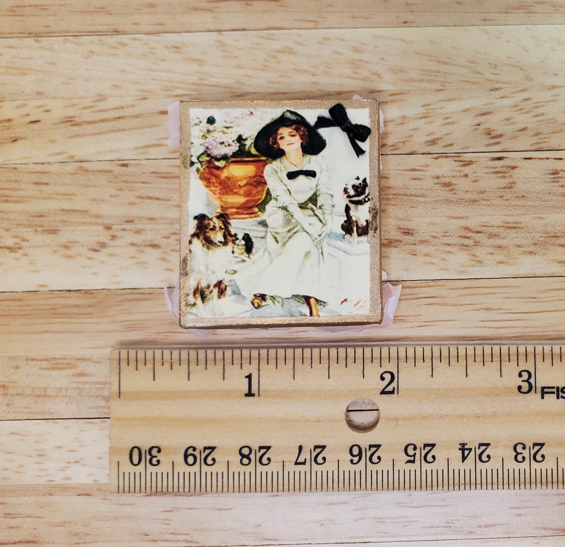 Dollhouse Victorian Corset in Gift Box 1:12 Scale Miniature Decor