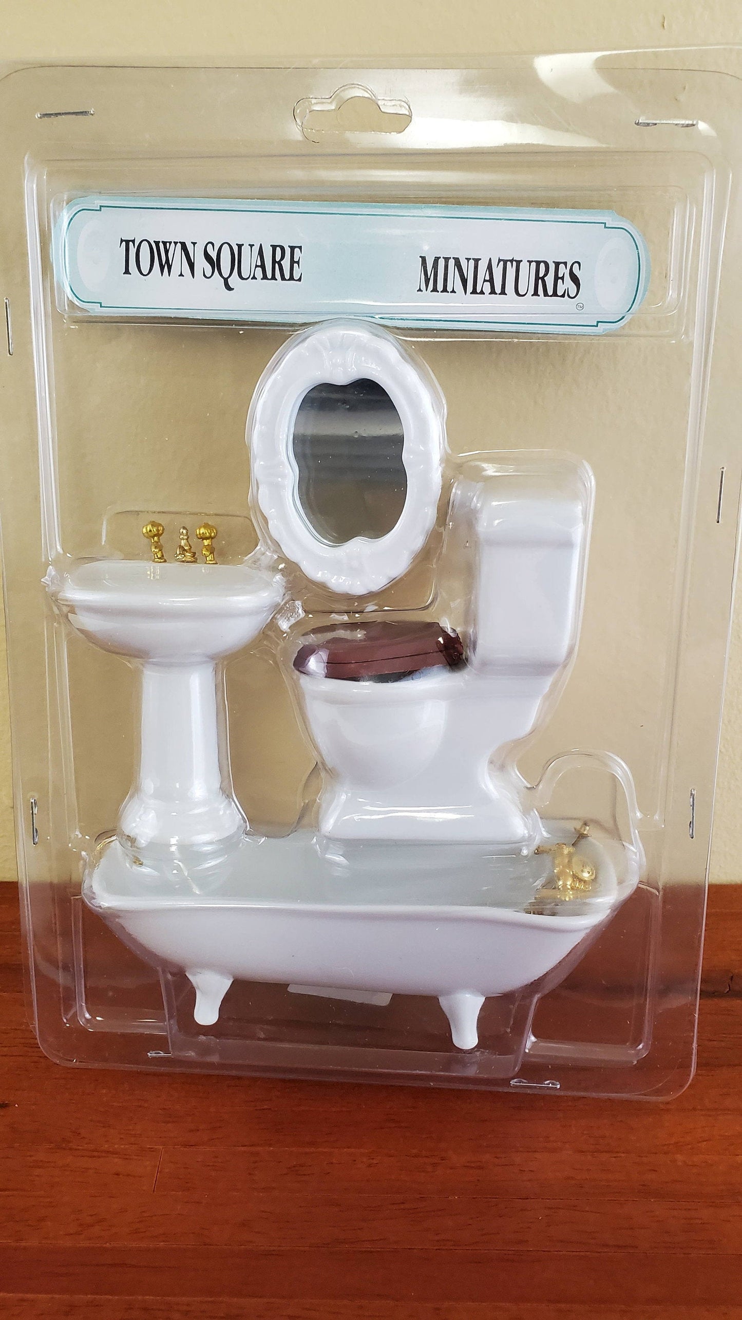 Dollhouse Miniature Bathroom Set Tub Toilet Sink All White Gold Fixtures 1:12 Scale
