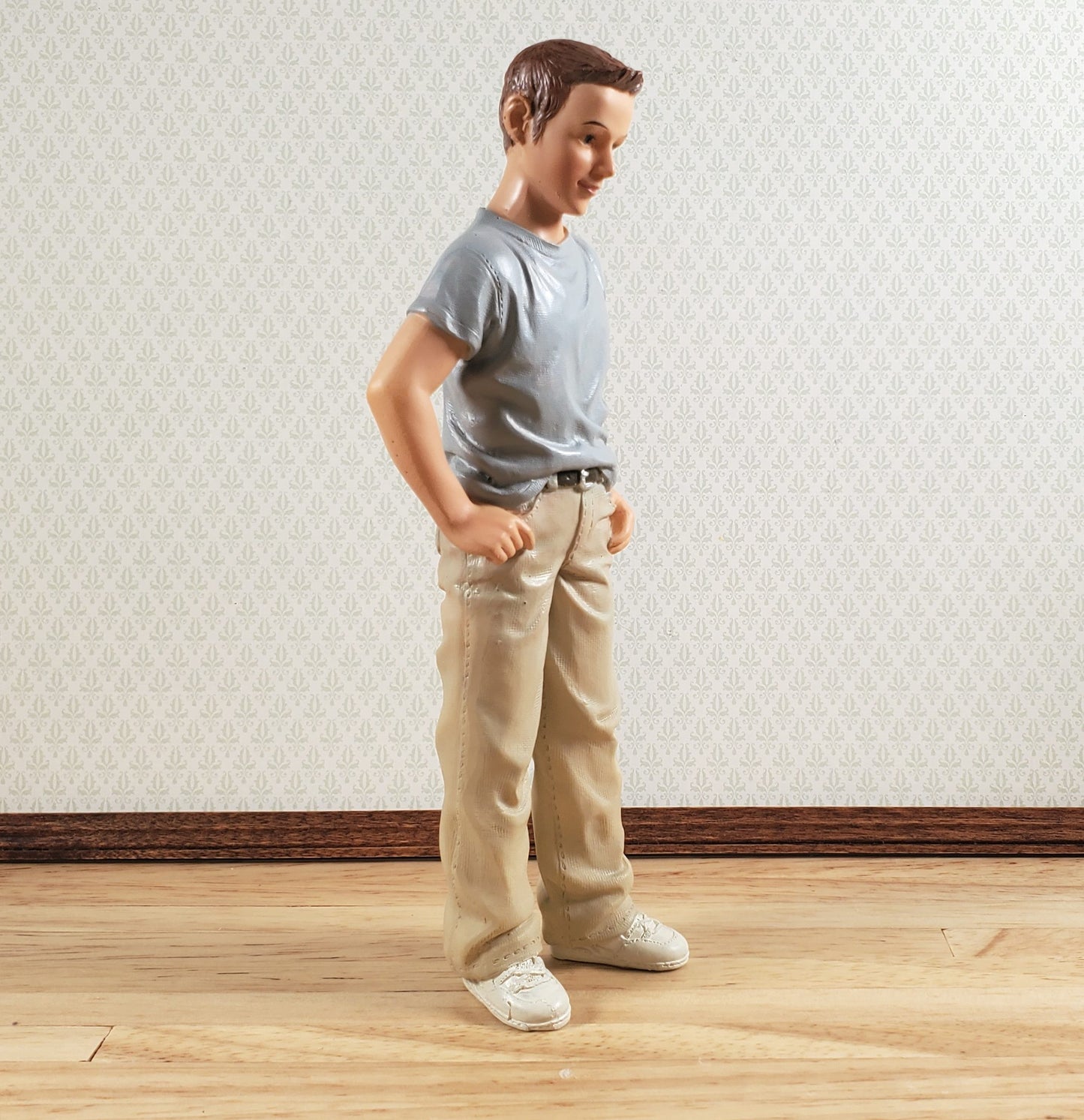 Dollhouse Modern Young Man Male Standing Casual T-Shirt 1:12 Scale "Brantley"