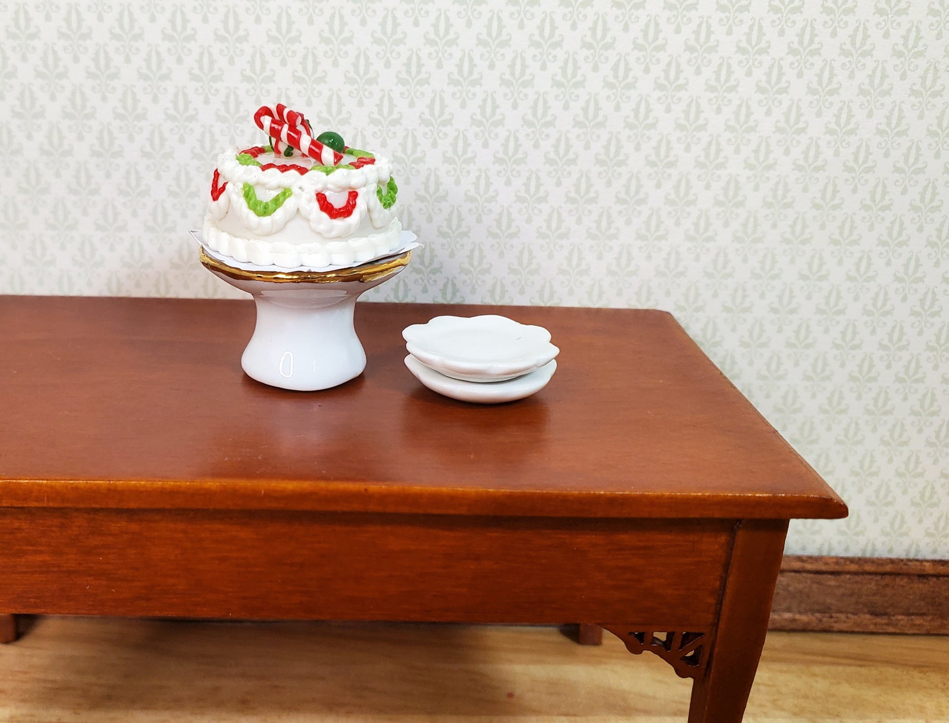 Dollhouse Peppermint Candy Cane Xmas Cake 1:12 Scale Miniature Food Bakery