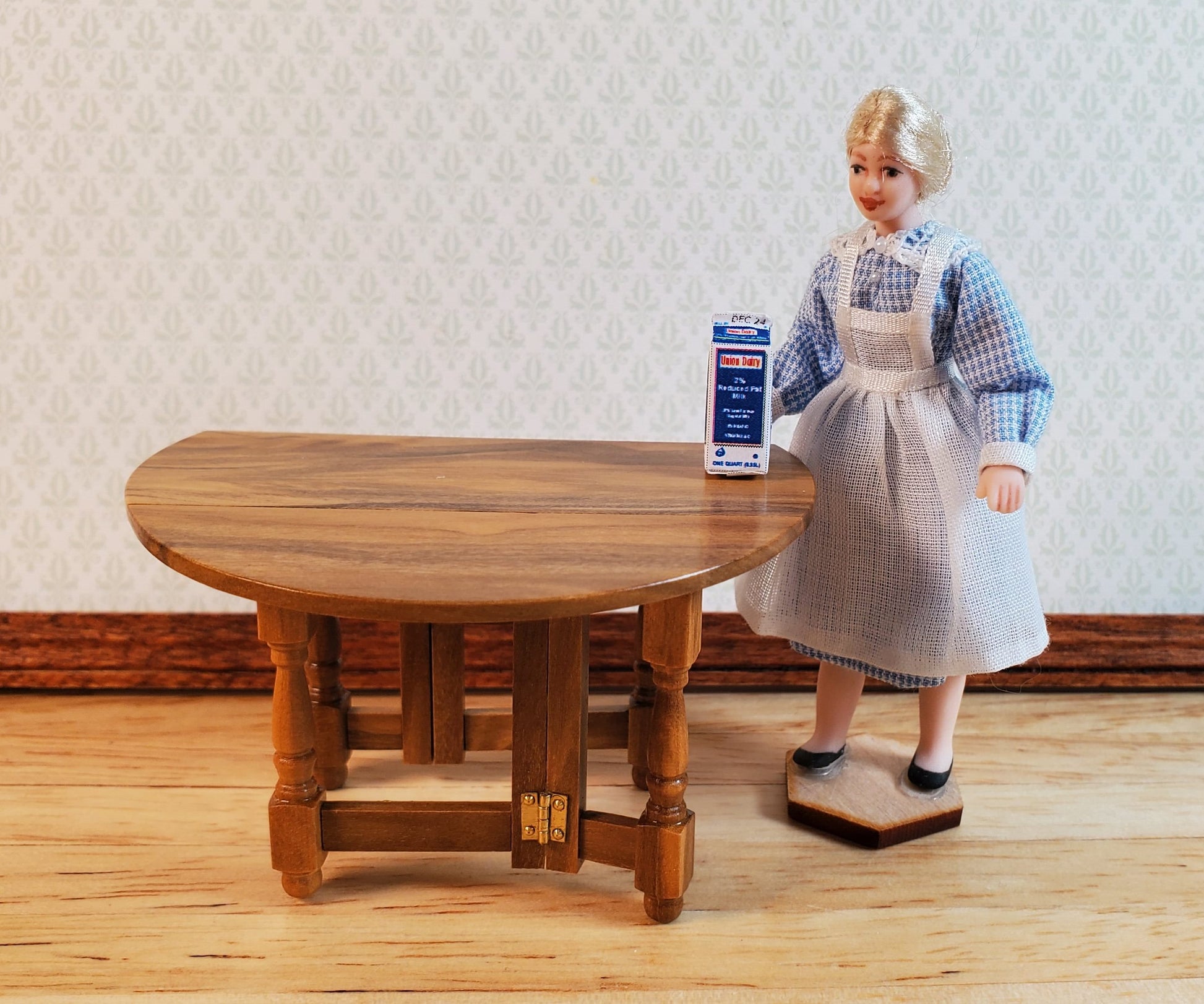 Dollhouse HALF SCALE Carton of Milk 1:24 Miniature Groceries