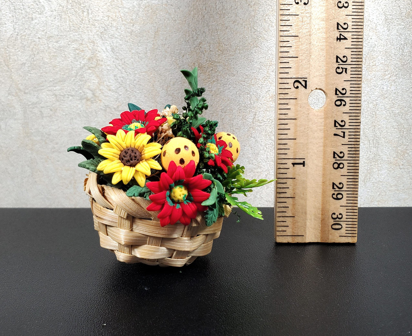 Dollhouse Miniature Large Yellow Sunflowers Arrangement 1:12 Scale Miniature