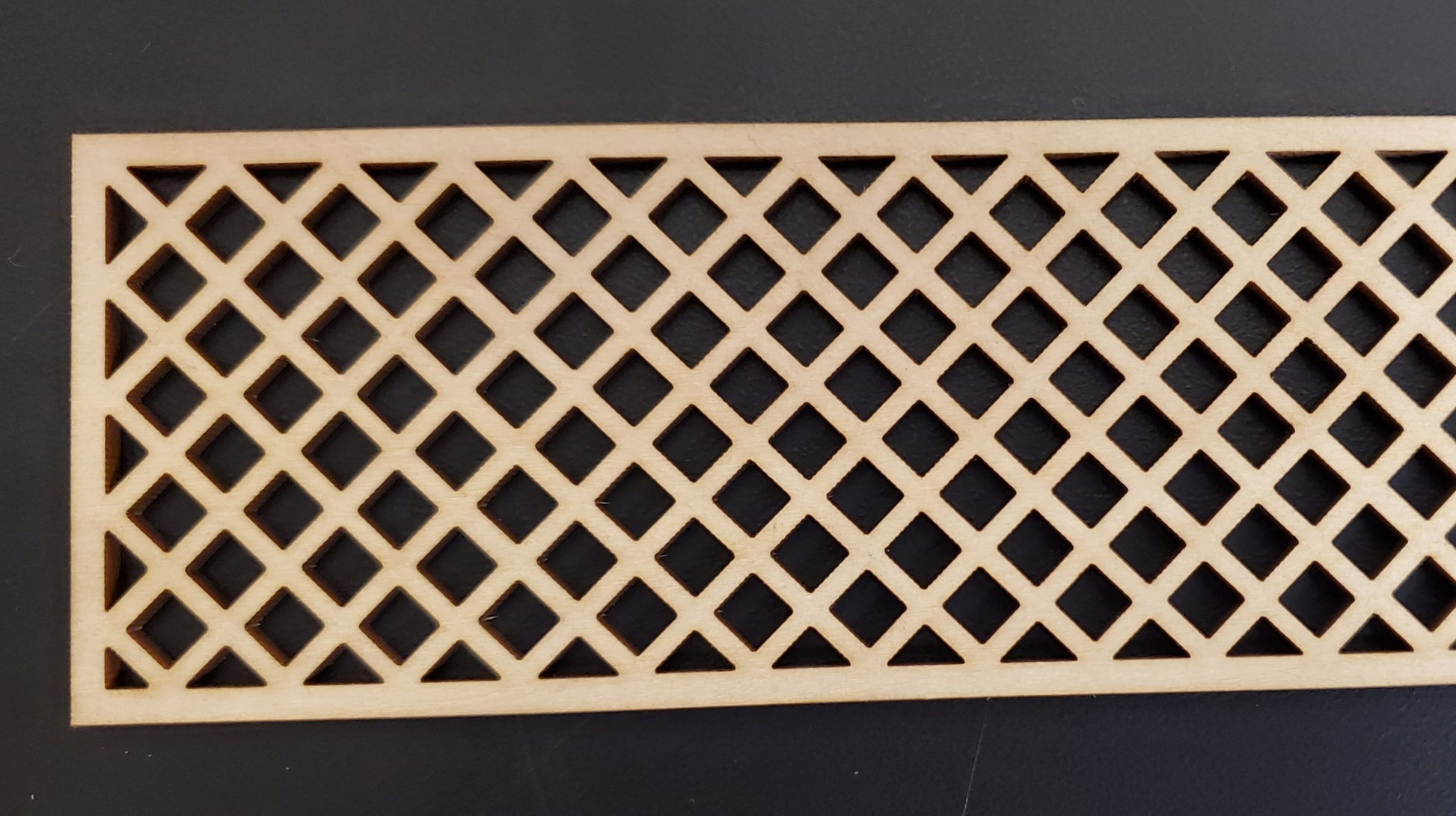 Dollhouse Lattice Decoration Exterior Architectural Detail 1:12 Scale Miniature