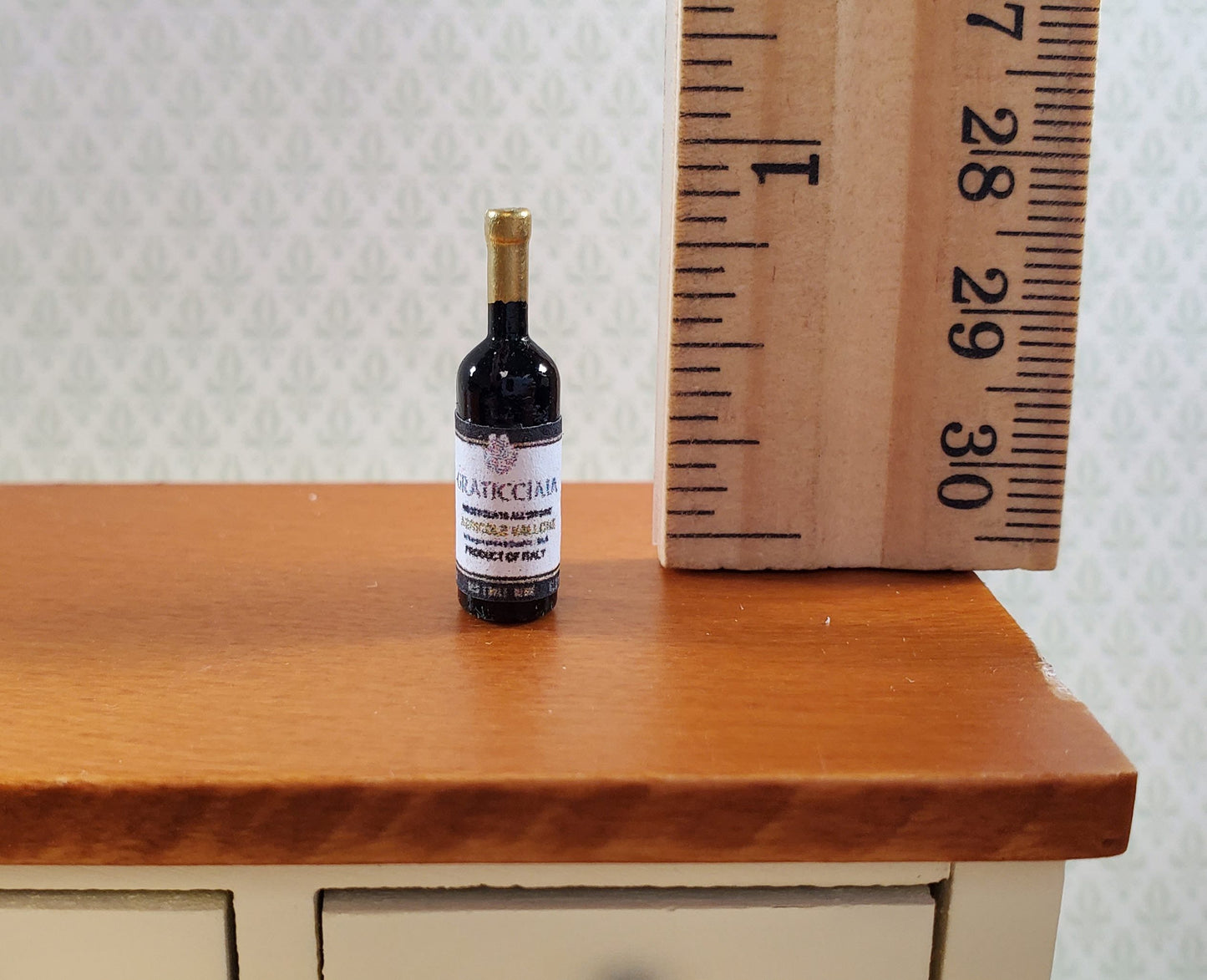 Dollhouse Red Italian Wine Bottle 1:12 Scale Miniature Kitchen Food & Drink