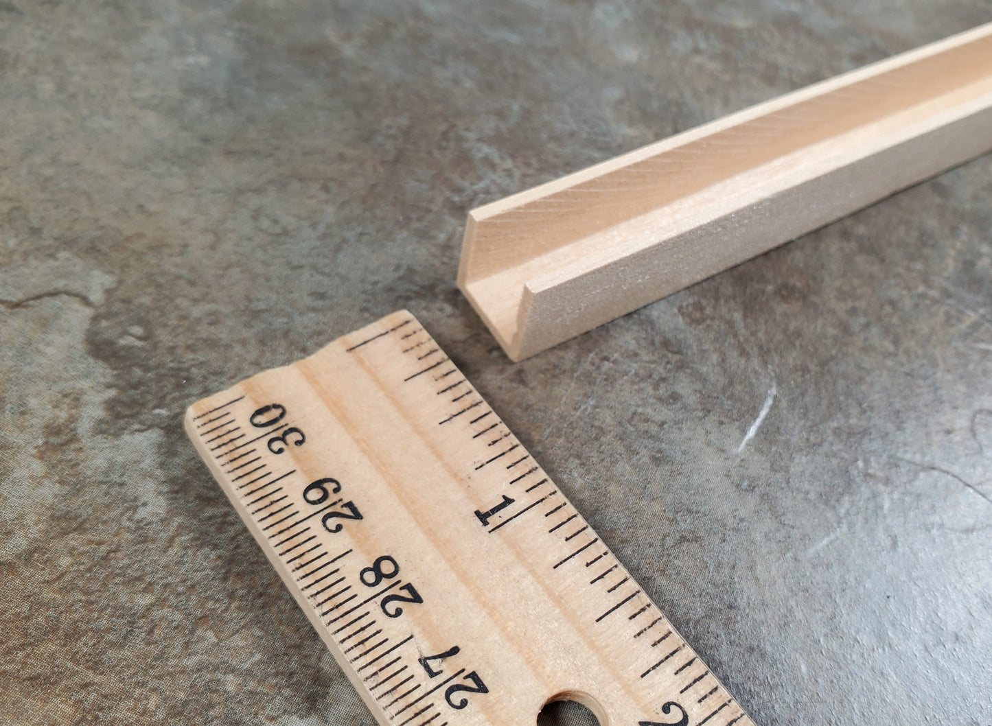 Miniature Channel Molding Trim 3 pcs 1/2" x 1/2" x 18" Dollhouses Scale Model