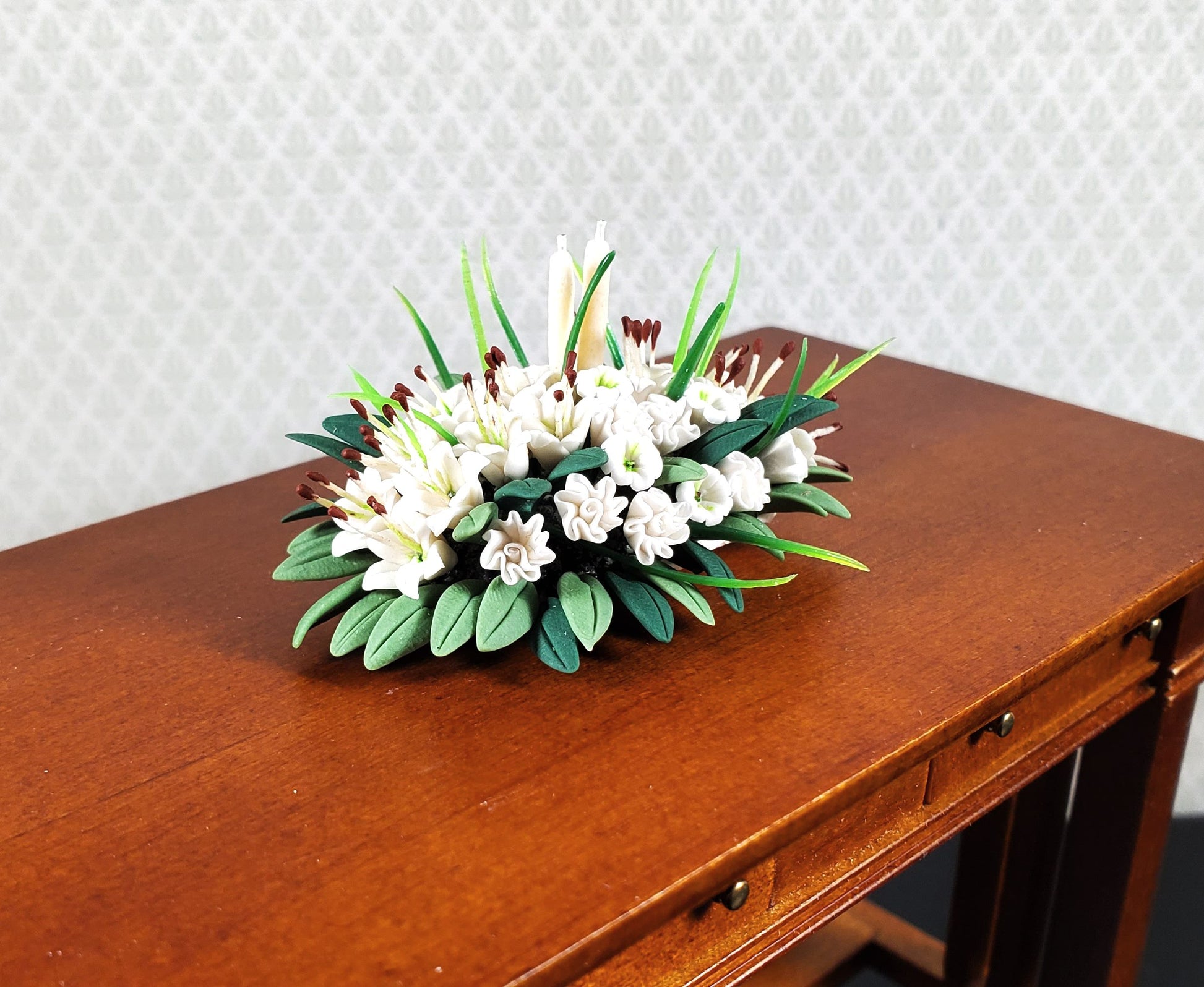 Dollhouse White Lily Centerpiece with White Candles 1:12 Scale Miniature