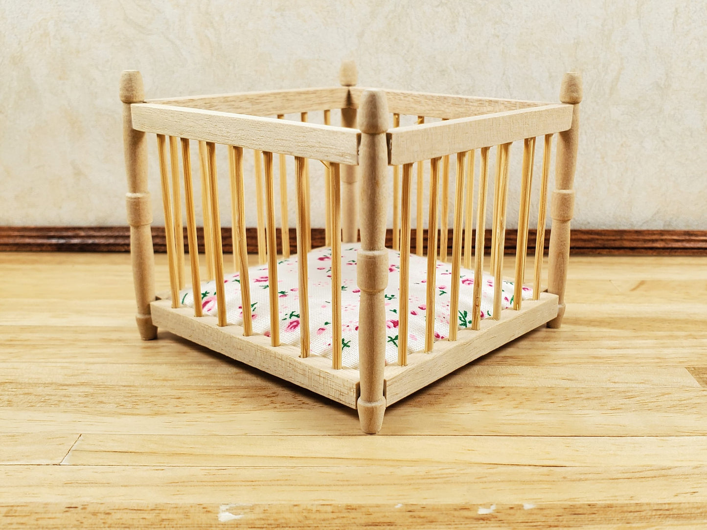 Dollhouse Miniature Playpen Natural Wood 1:12 Scale Nursery Room Furniture