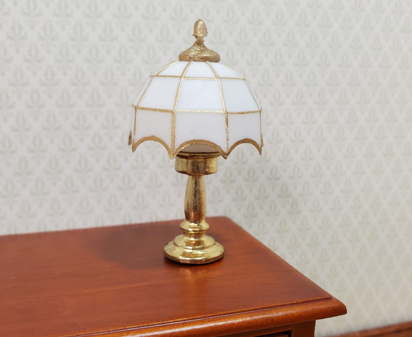 NON-Working Dollhouse Table Lamp White & Gold 1:12 Scale Miniature