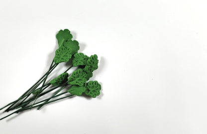 Dollhouse Green Leaves Long Stem Set of 10 Scalloped Edge 1:12 Scale Miniature