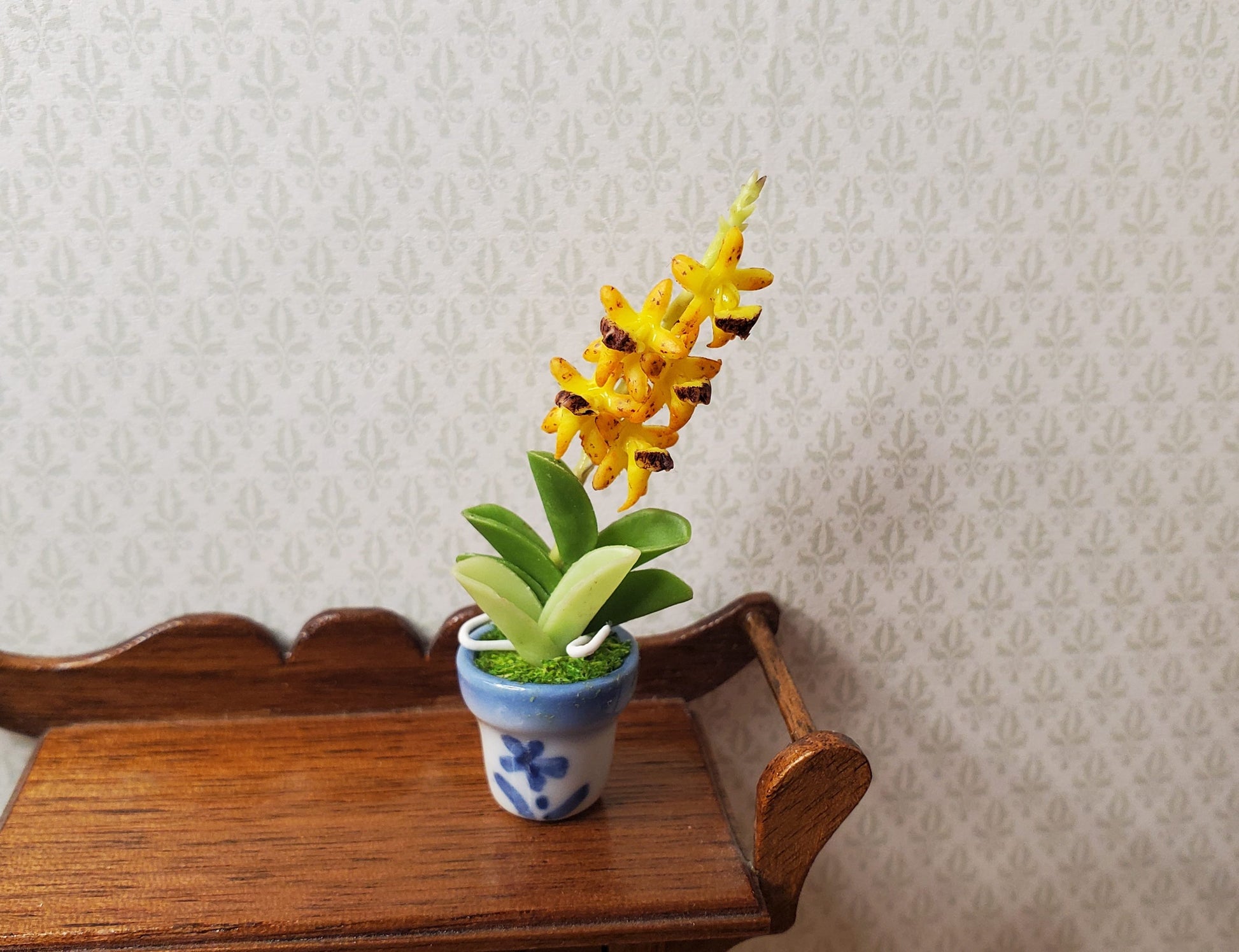 Dollhouse Orchid Flowers Plant in Ceramic Planter Orange 1:12 Scale Miniature