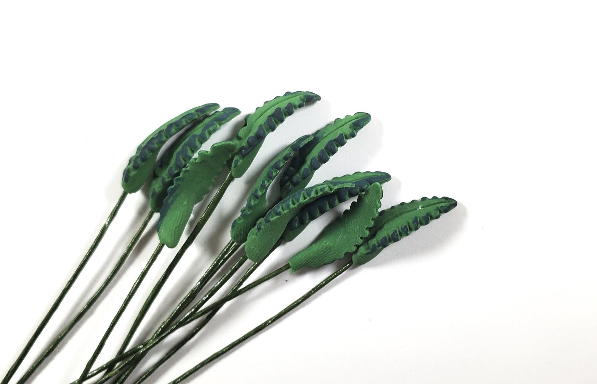Dollhouse Dark Green Fern Leaves Long Stem Set of 10 1:12 Scale Miniature