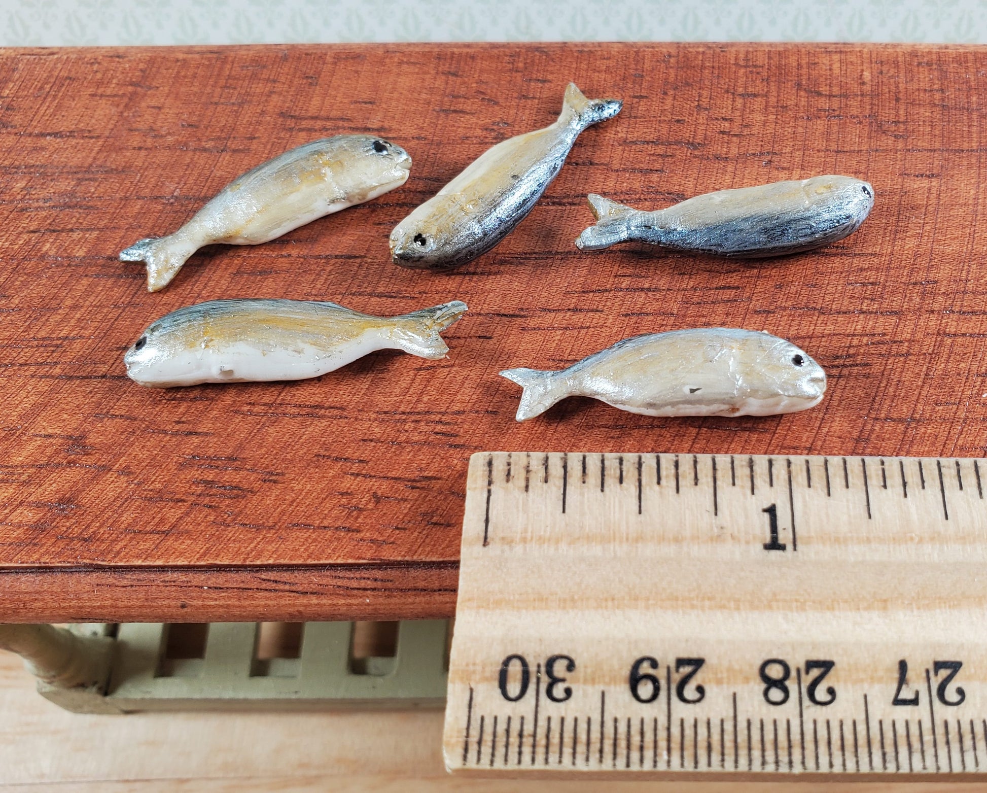 Miniature Fish Set of 5 for Dollhouses Seafood Market Grocery Store 1 1/8"
