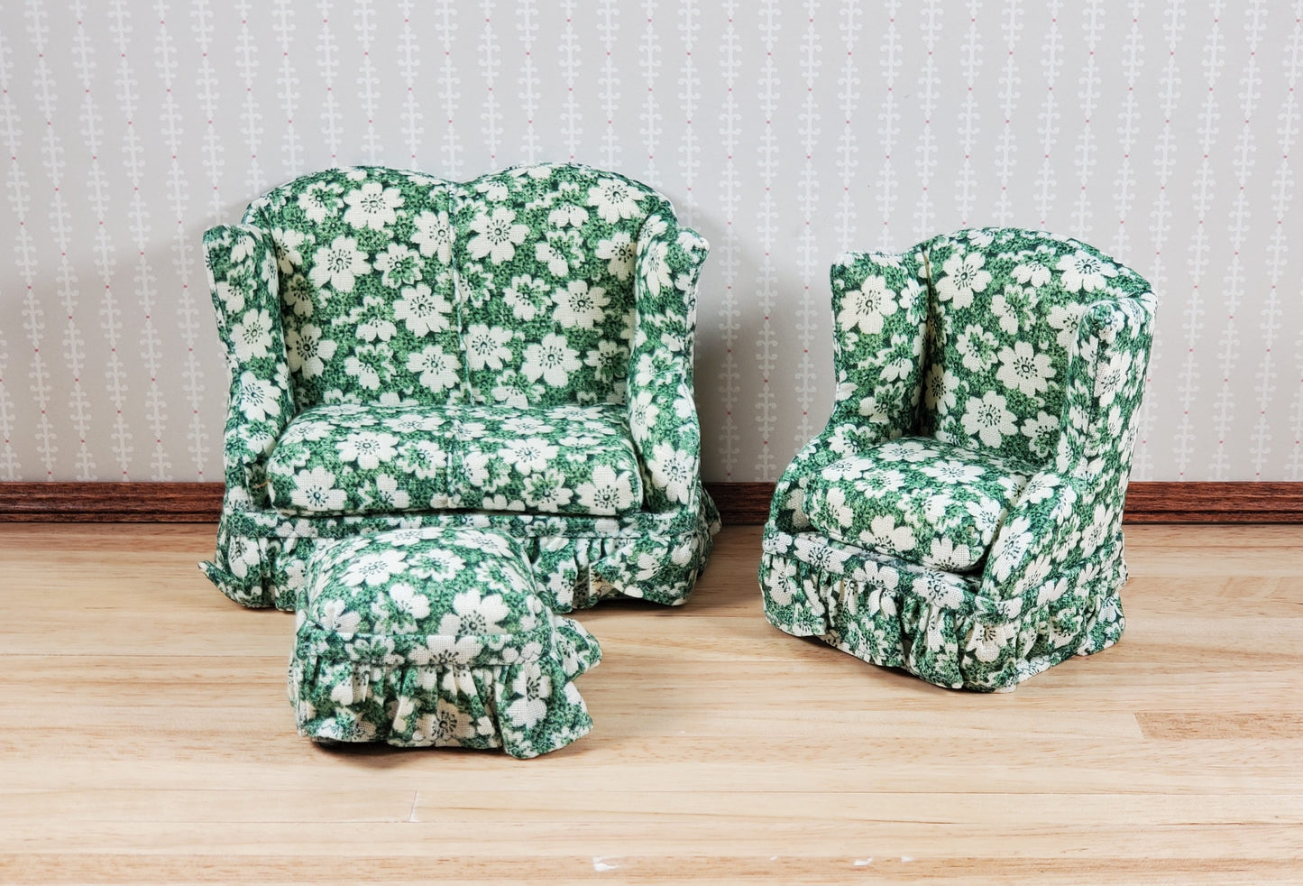 Dollhouse Small Sofa Chair Ottoman Green Floral 1:12 Scale Miniature Furniture