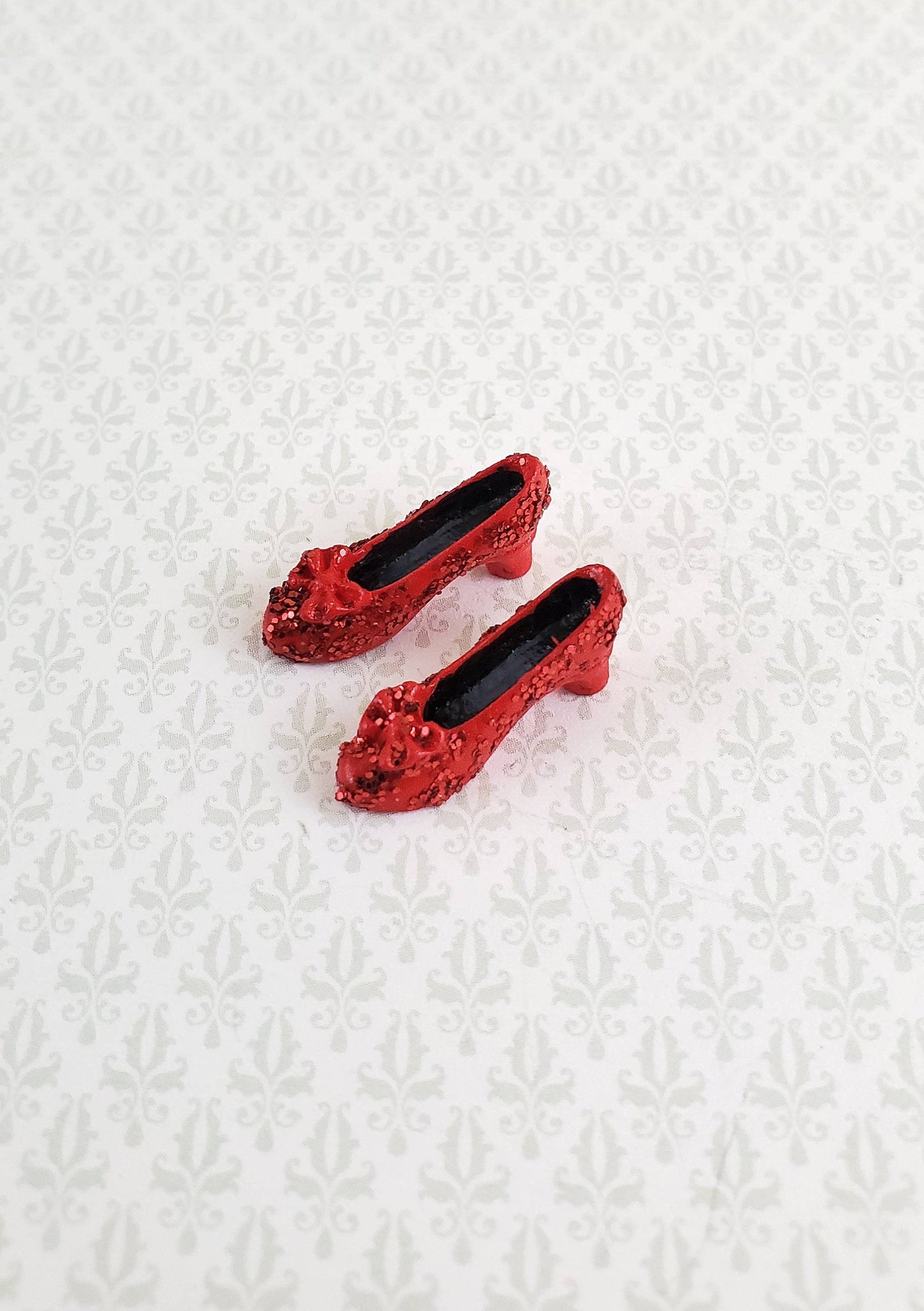 Tiny Miniature Ruby Red Shoes Slippers with Bow & Glitter 1:12 Scale Dollhouse