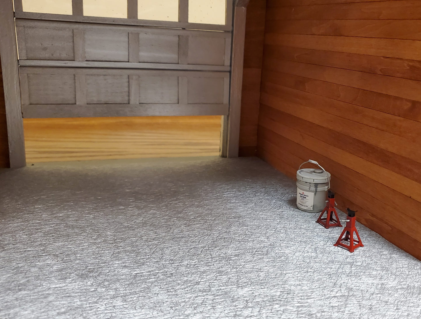 Dollhouse Silver Retro Textured Thick Wallpaper 1 Piece 10 3/4 "x 20"