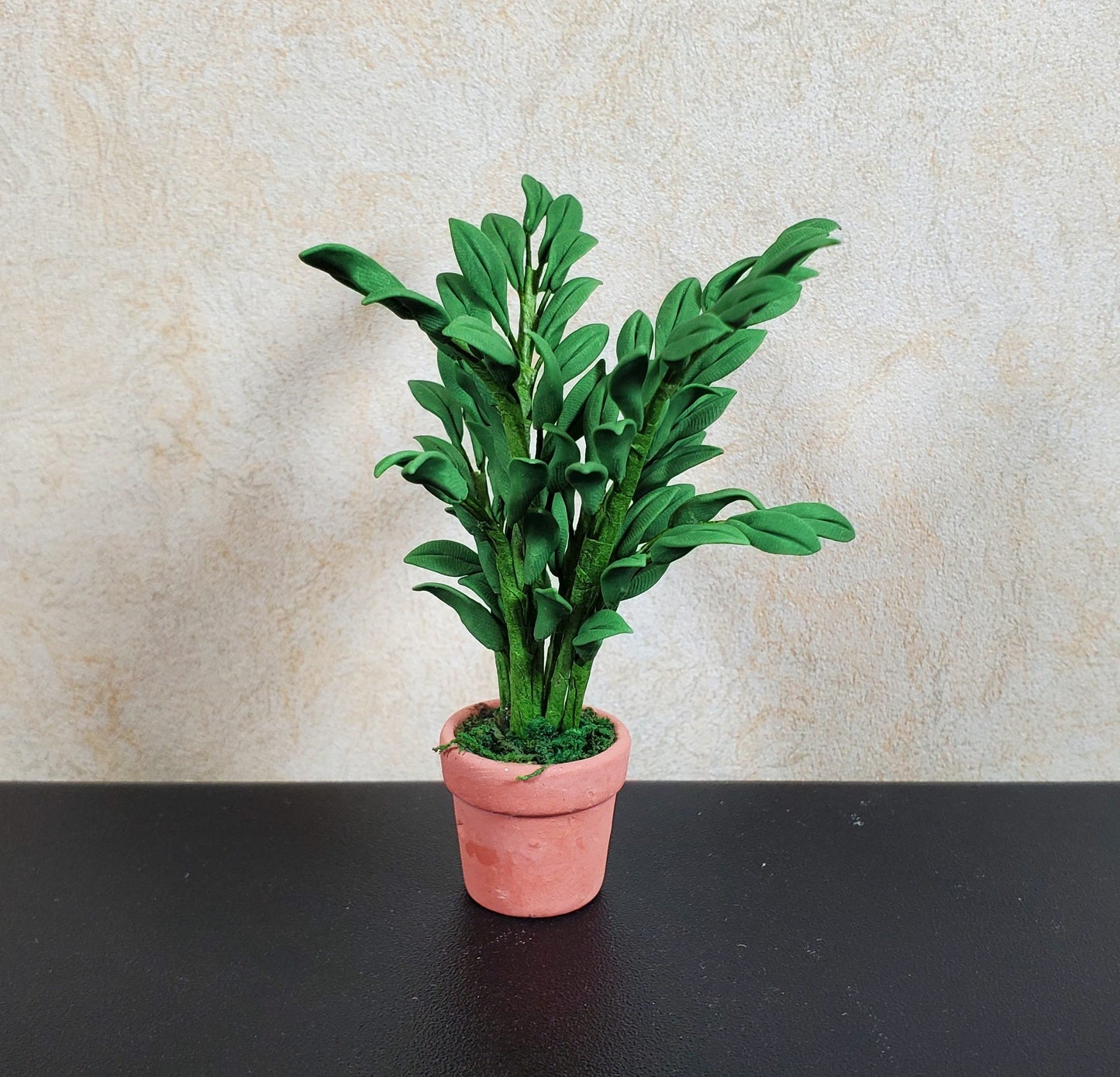 Dollhouse Potted Small Leaf Palm in a Terra Cotta Pot 1:12 Scale Miniature