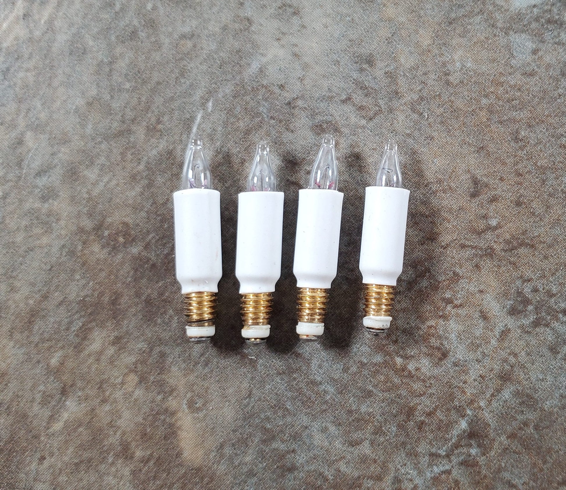 Dollhouse Candle Stick Bulbs Tall 12 Volt 4 piece 5/8" Miniature Replacement Lights